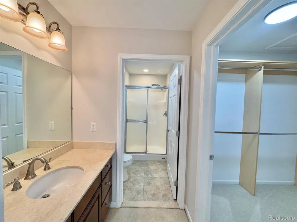 8055 SPRINGDALE DRIVE White Lake Charter Township, MI 48386
