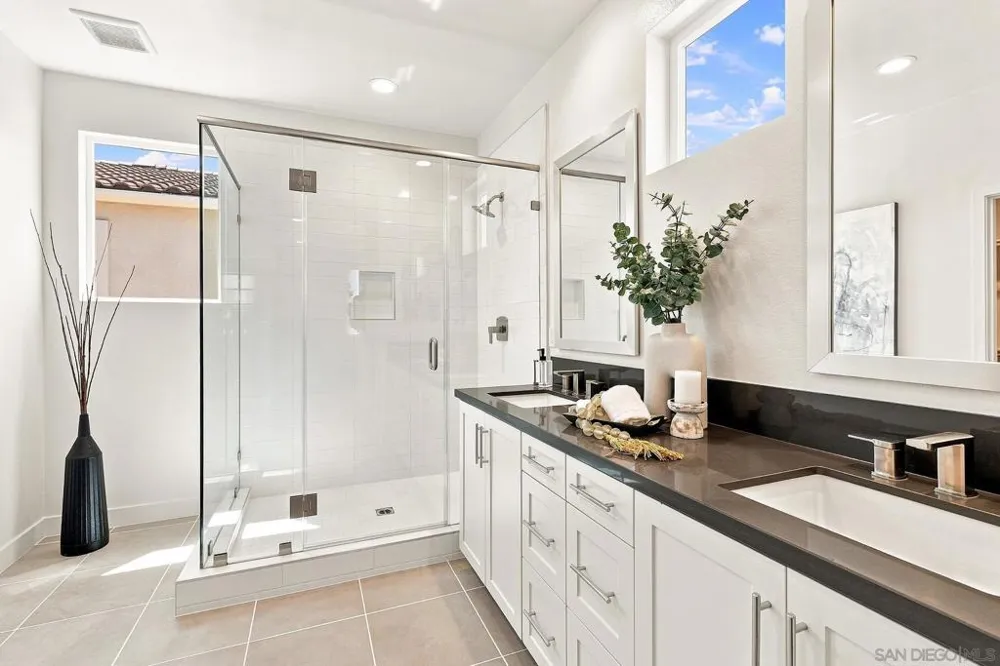 777 Michael Ct Vista, CA 92081