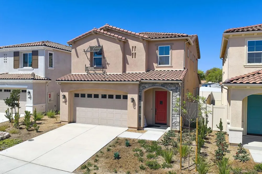 777 Michael Ct Vista, CA 92081