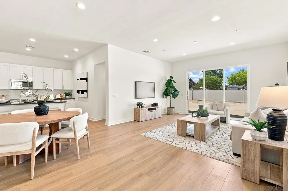 777 Michael Ct Vista, CA 92081