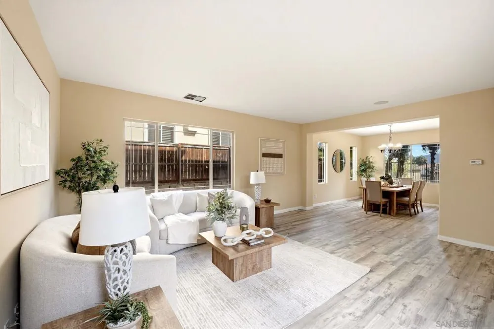 1587 Wishing Star Dr. Chula Vista, CA 91915