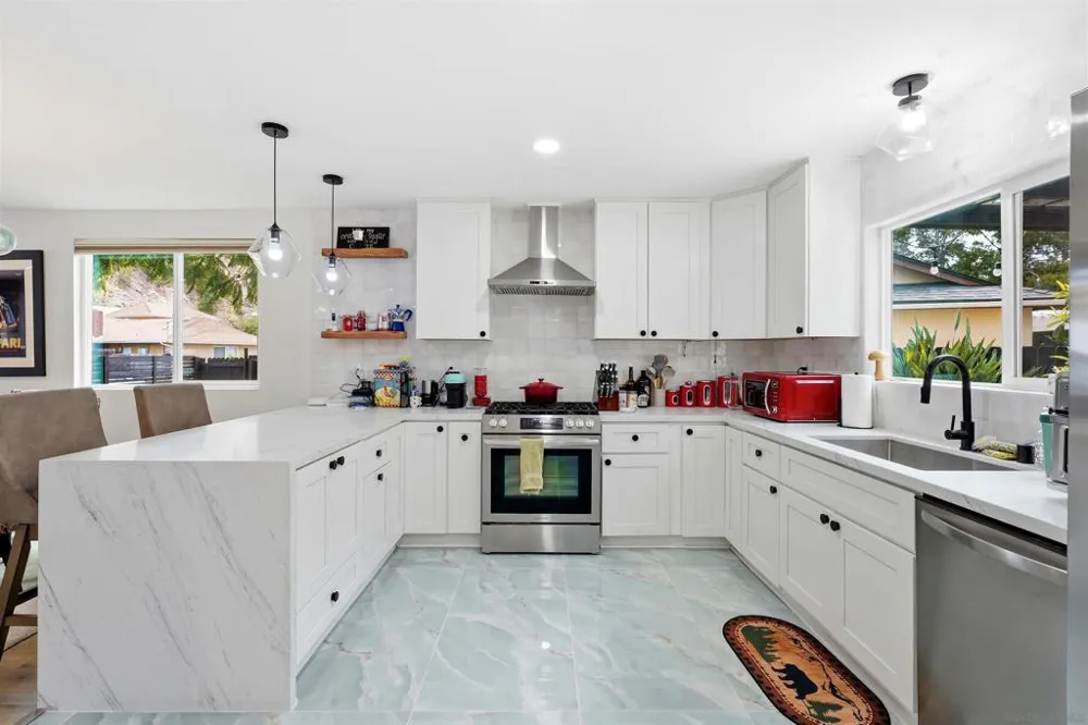 5476 Maisel Way San Diego, CA 92115