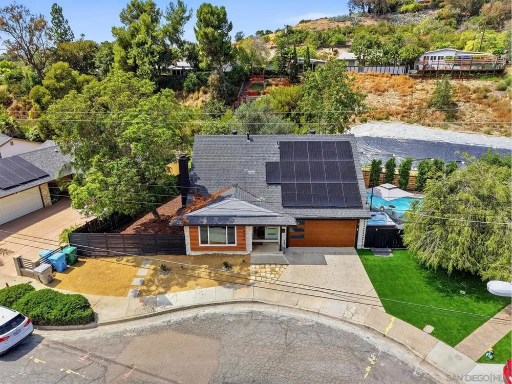 5476 Maisel Way San Diego, CA 92115