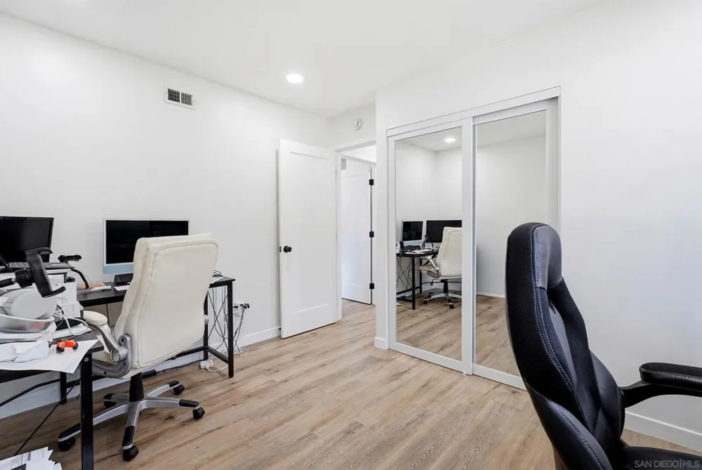 5476 Maisel Way San Diego, CA 92115