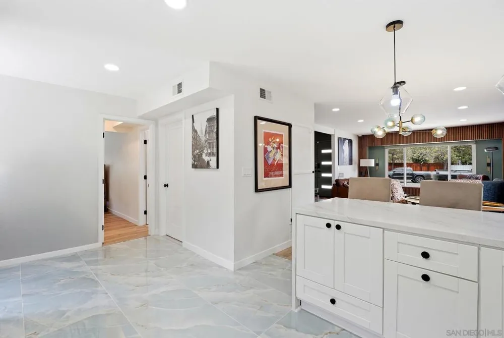 5476 Maisel Way San Diego, CA 92115