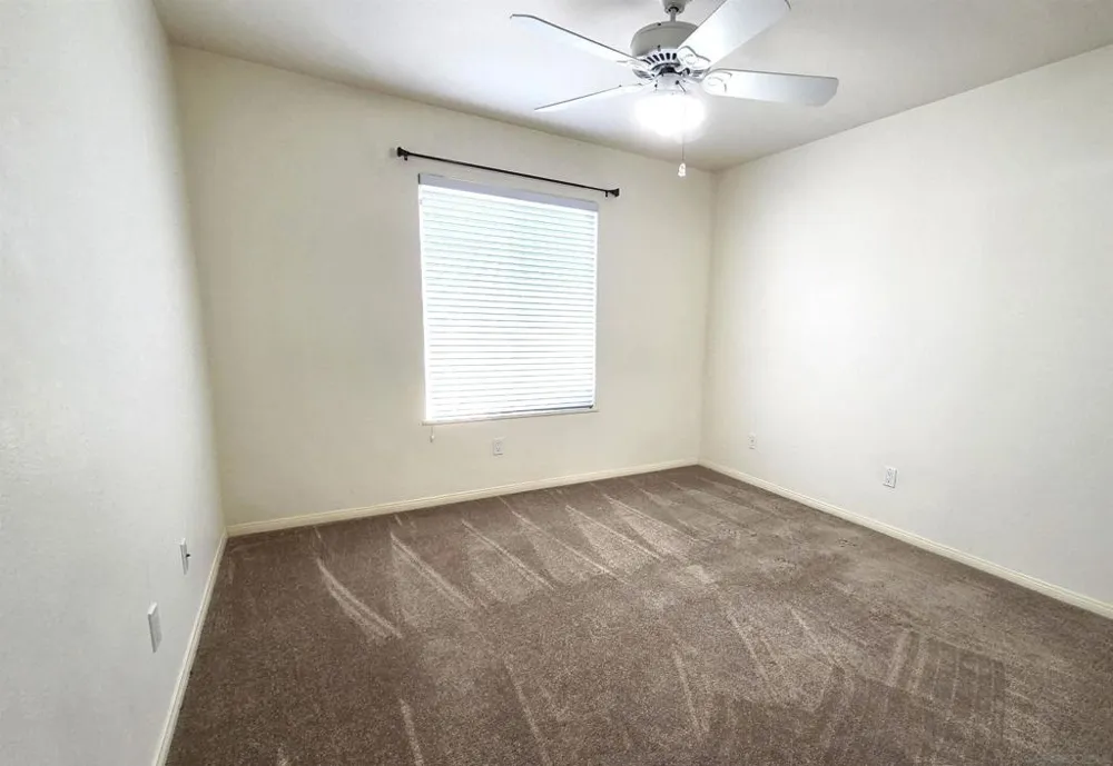6264 Court San Diego, CA 92120