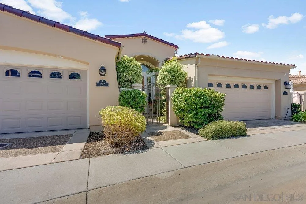 1317 Caminito Floreo La Jolla, CA 92037