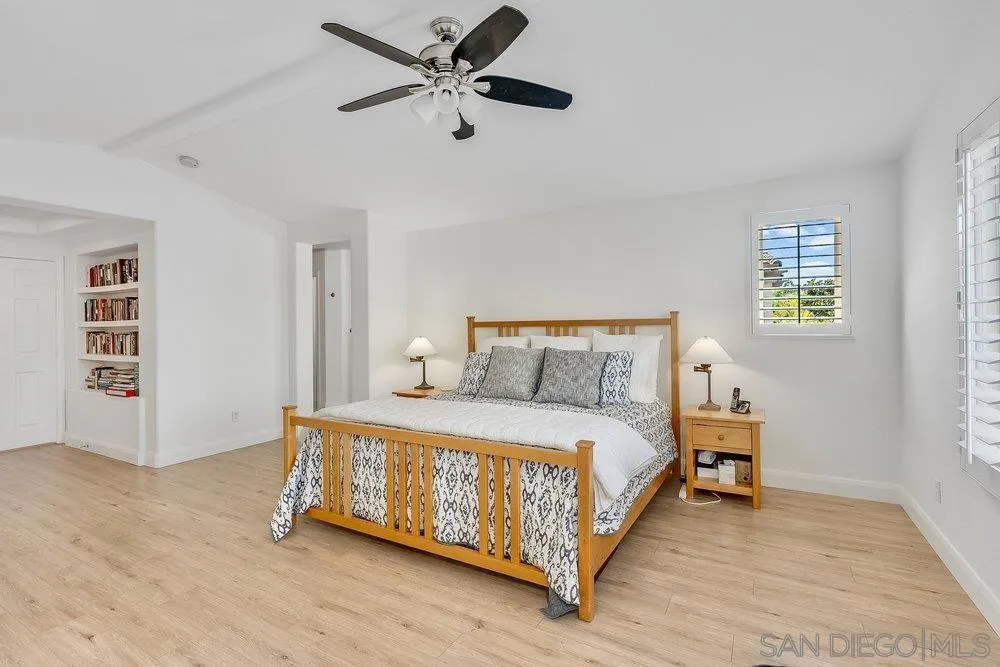 1317 Caminito Floreo La Jolla, CA 92037