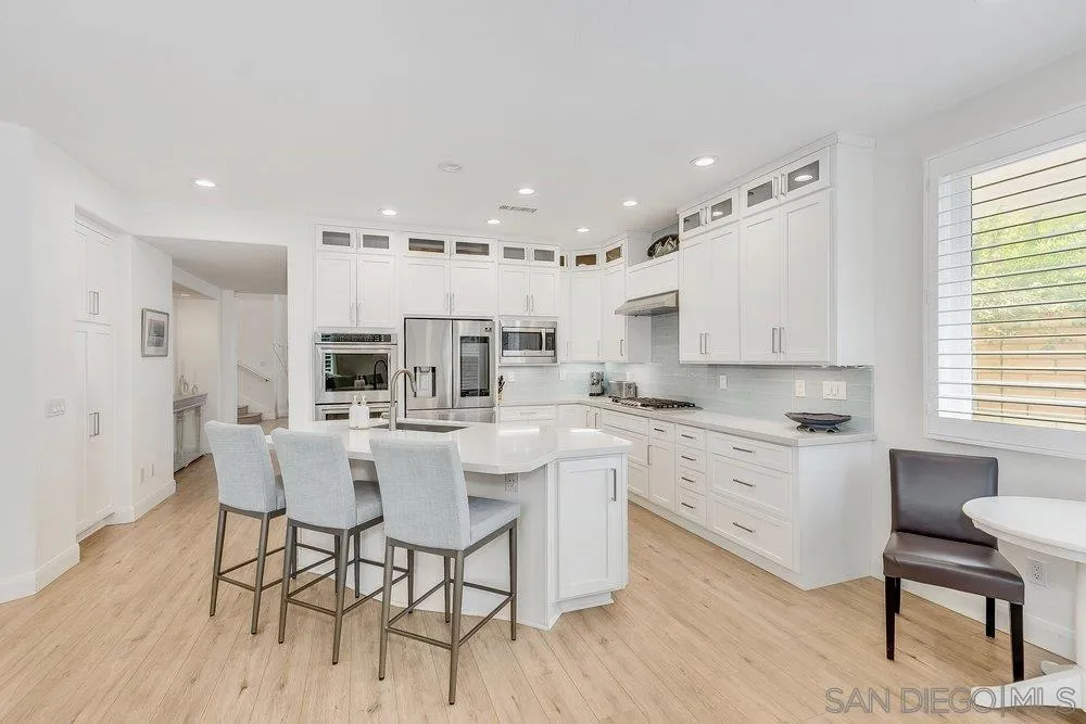 1317 Caminito Floreo La Jolla, CA 92037