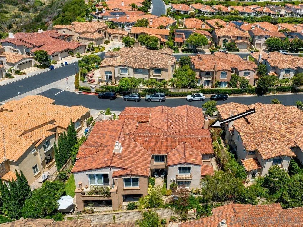 1317 Caminito Floreo La Jolla, CA 92037