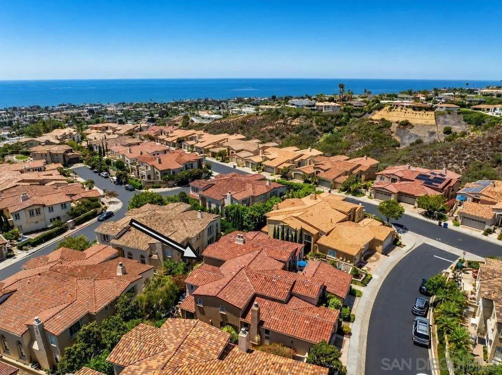 1317 Caminito Floreo La Jolla, CA 92037