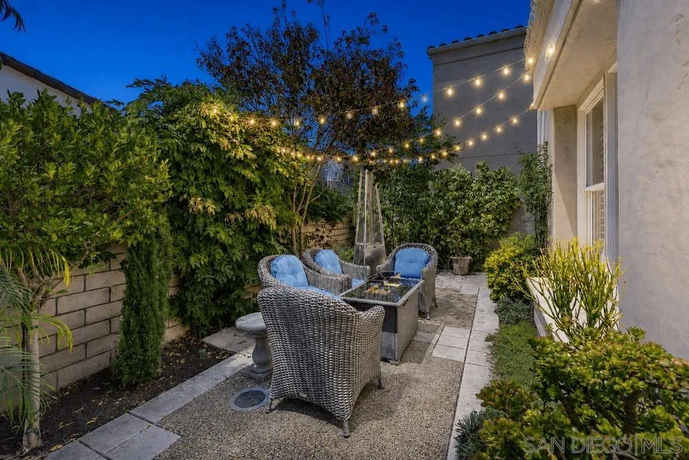 1317 Caminito Floreo La Jolla, CA 92037