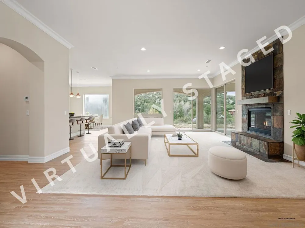 10616 Via Tiglio Lakeside, CA 92040