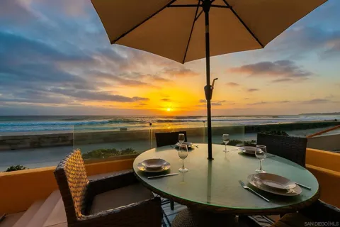 3537 Ocean Front Walk