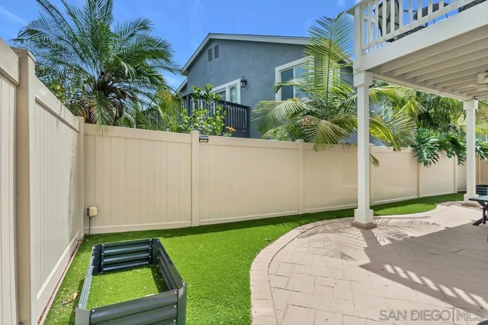 2950 W Canyon Ave San Diego, CA 92123