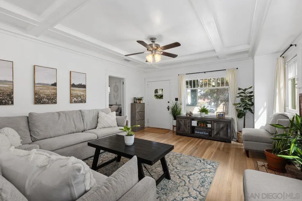 129 E 6Th Escondido, CA 92025