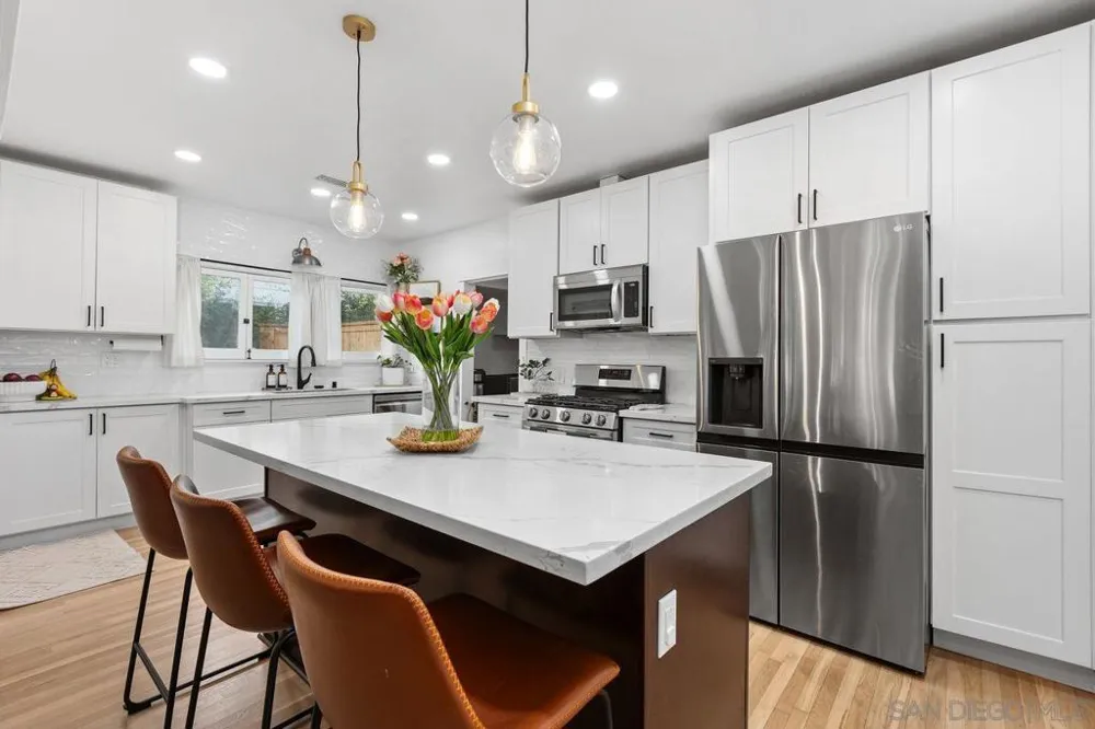 129 E 6Th Escondido, CA 92025