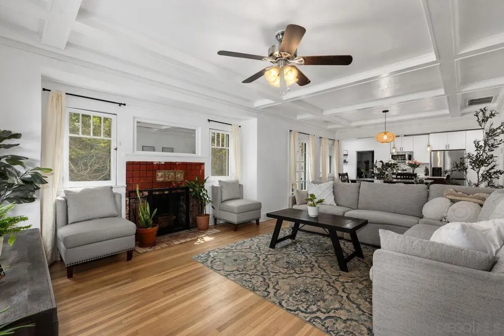 129 E 6Th Escondido, CA 92025