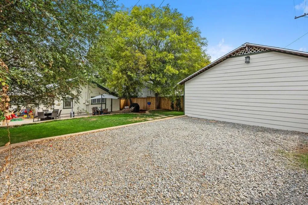 129 E 6Th Escondido, CA 92025