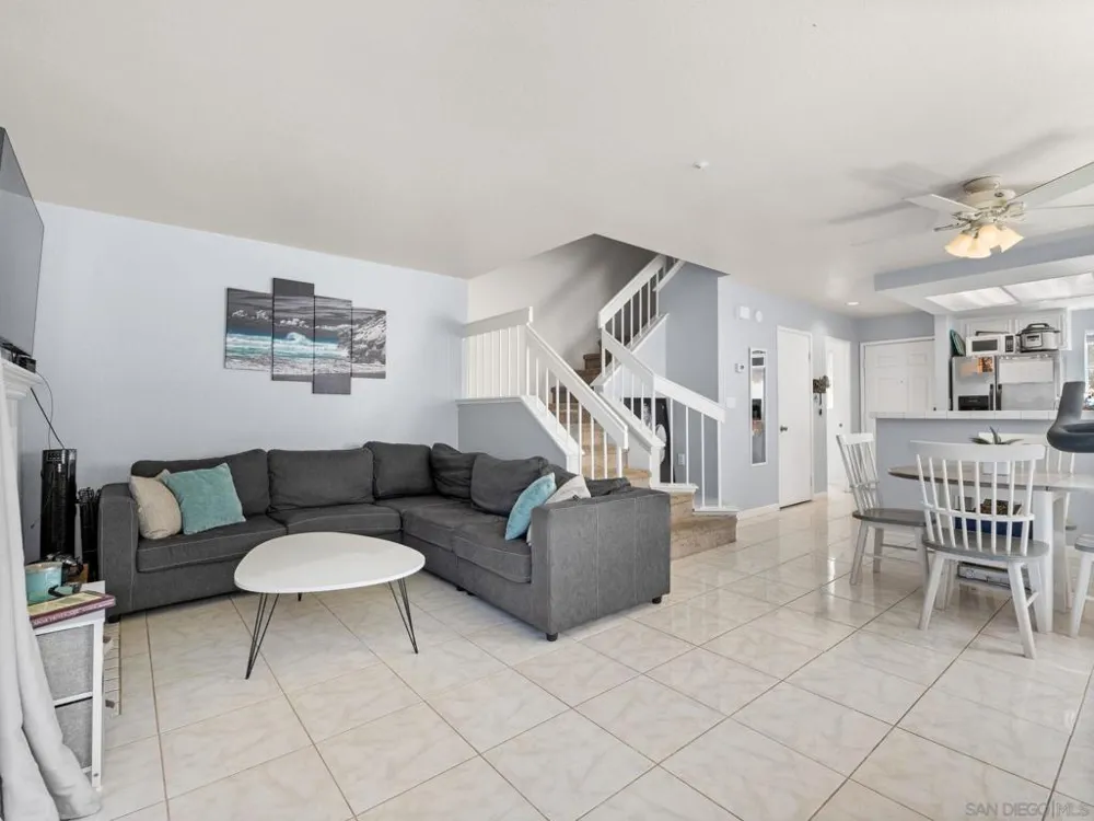 8946 Arlingdale Way Spring Valley, CA 91977