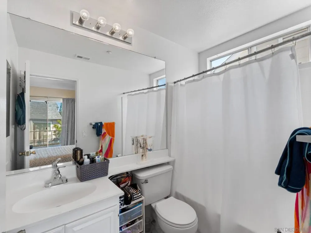 8946 Arlingdale Way Spring Valley, CA 91977
