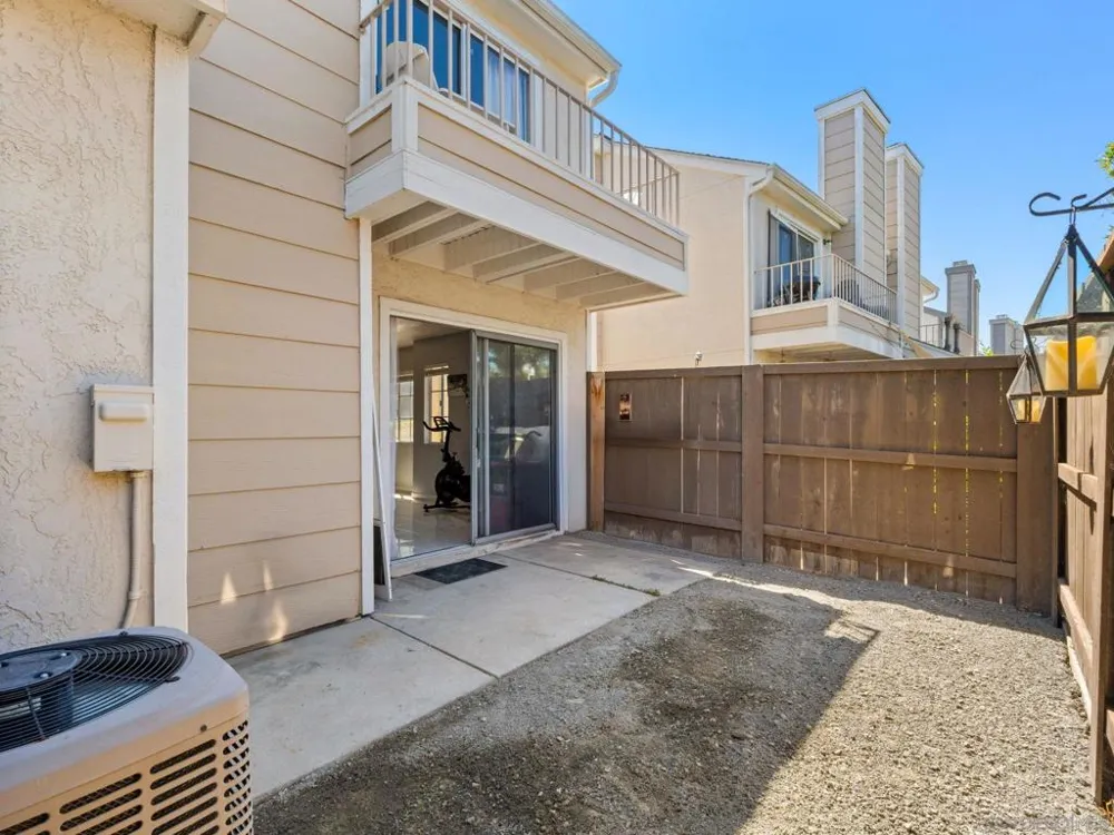 8946 Arlingdale Way Spring Valley, CA 91977