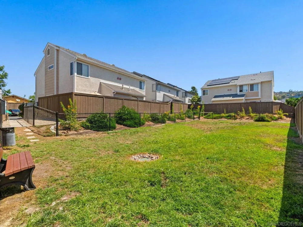 8946 Arlingdale Way Spring Valley, CA 91977
