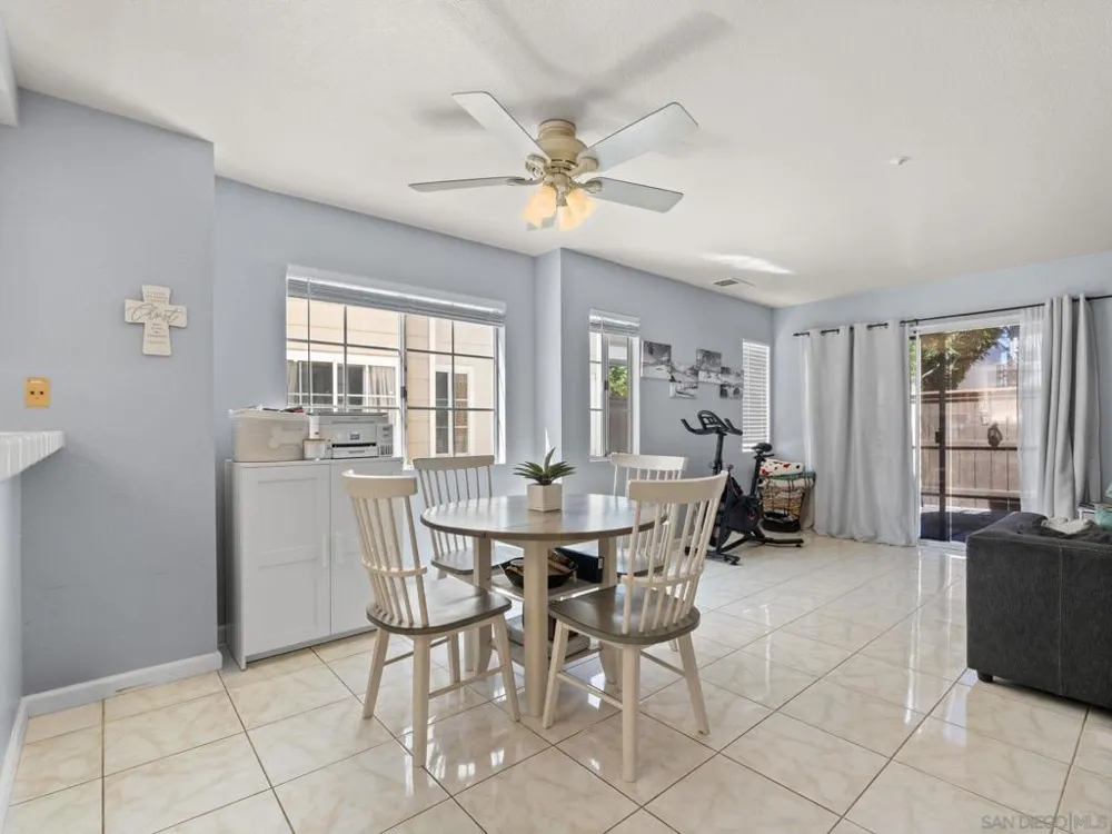 8946 Arlingdale Way Spring Valley, CA 91977