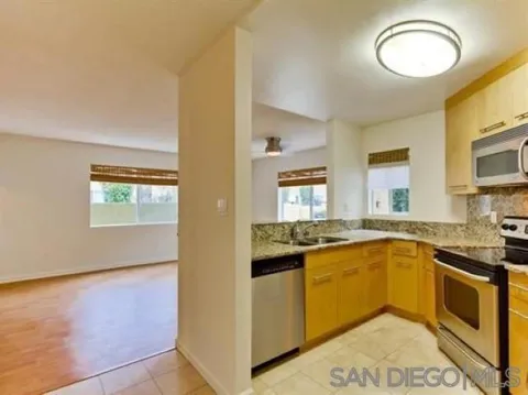 7425 Charmant Drive #2805