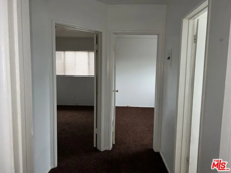 10702 Crenshaw Boulevard #5 Inglewood, CA 90303