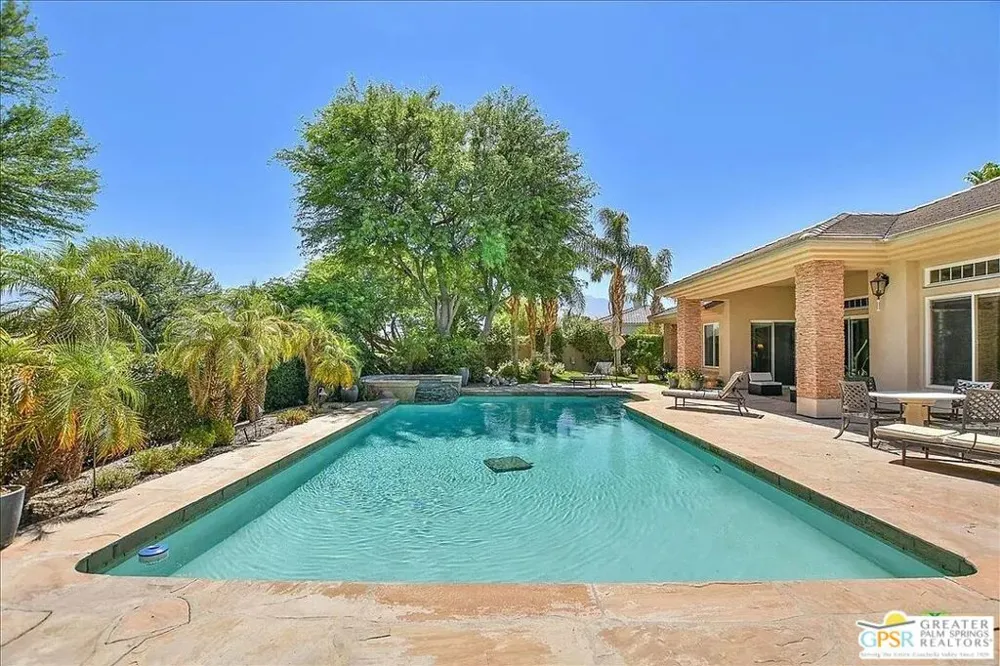 46 Vista Encantada Rancho Mirage, CA 92270