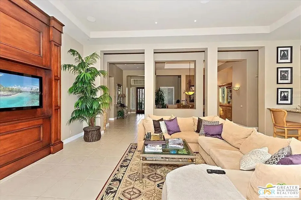 46 Vista Encantada Rancho Mirage, CA 92270