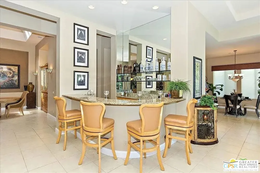 46 Vista Encantada Rancho Mirage, CA 92270