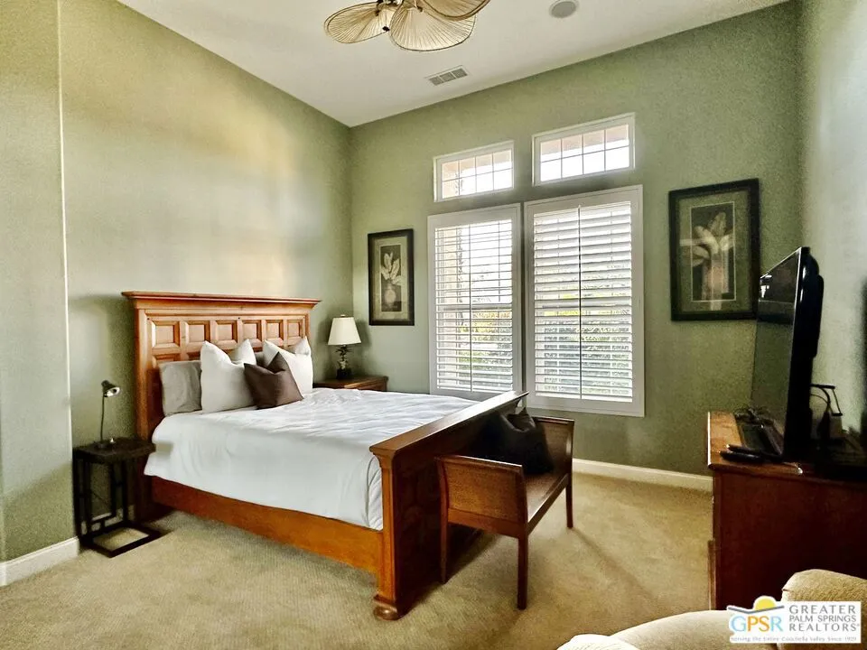 46 Vista Encantada Rancho Mirage, CA 92270