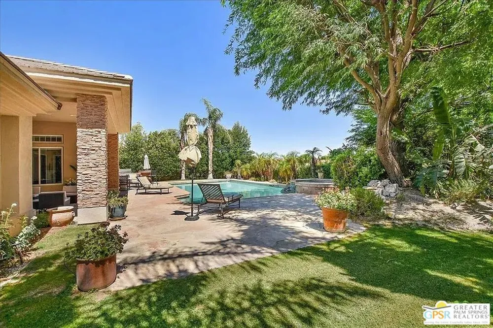 46 Vista Encantada Rancho Mirage, CA 92270