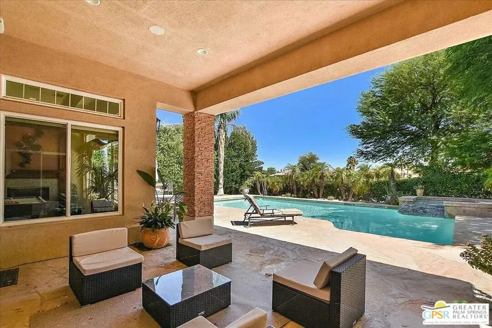 46 Vista Encantada Rancho Mirage, CA 92270