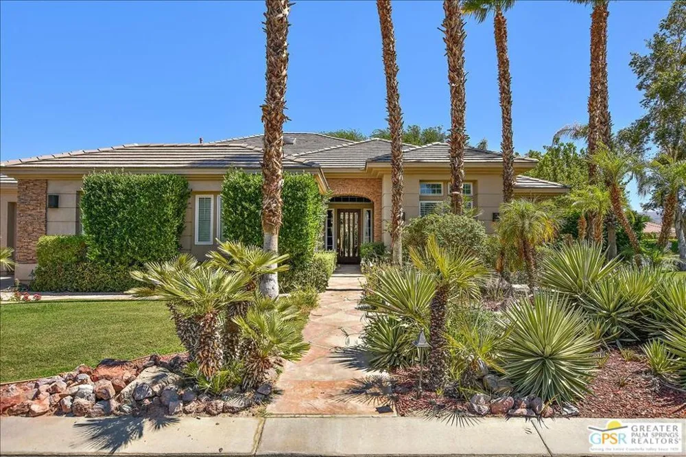 46 Vista Encantada Rancho Mirage, CA 92270