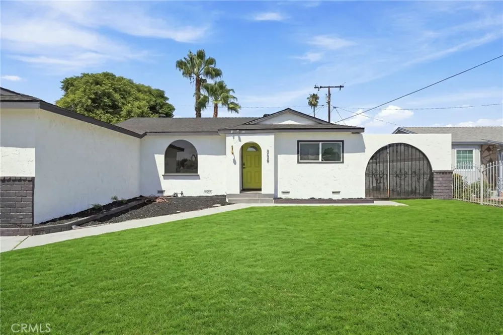 358 S Pampas Rialto, CA 92376