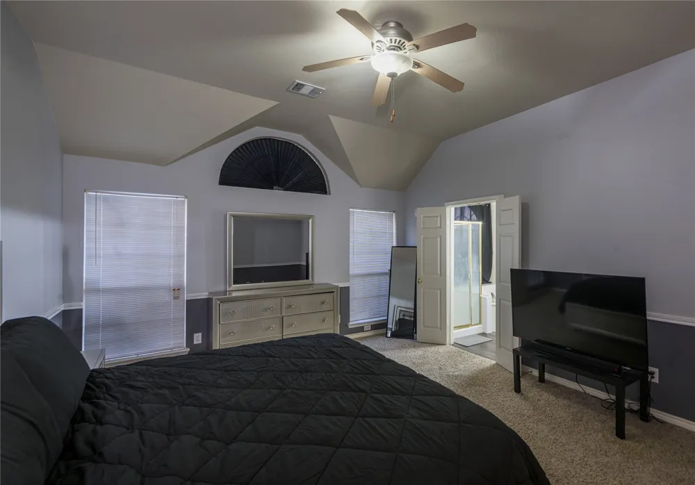 1532 Mill Creek Drive DeSoto, TX 75115