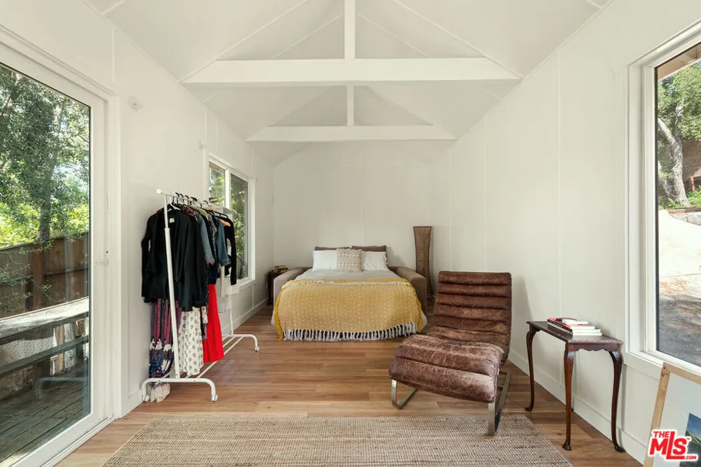 20930 Shady Lane Topanga, CA 90290