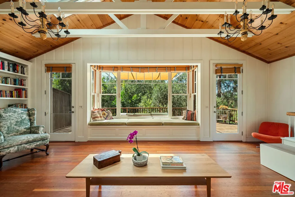 20930 Shady Lane Topanga, CA 90290