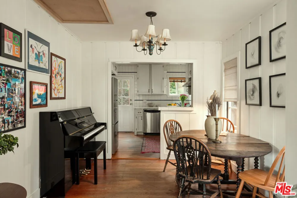 20930 Shady Lane Topanga, CA 90290