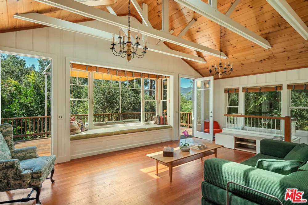 20930 Shady Lane Topanga, CA 90290
