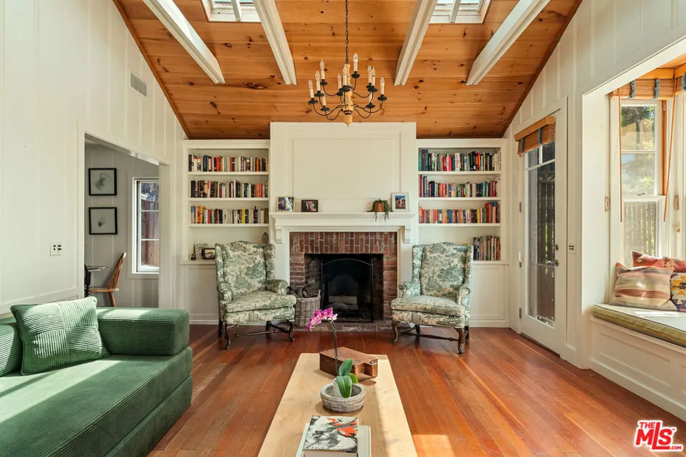 20930 Shady Lane Topanga, CA 90290