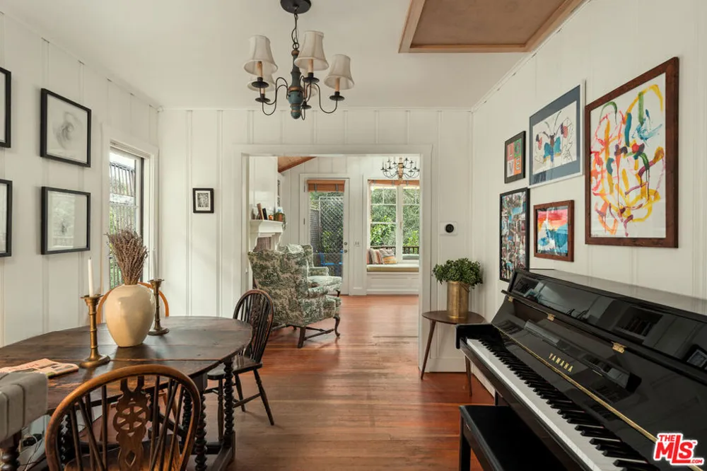 20930 Shady Lane Topanga, CA 90290