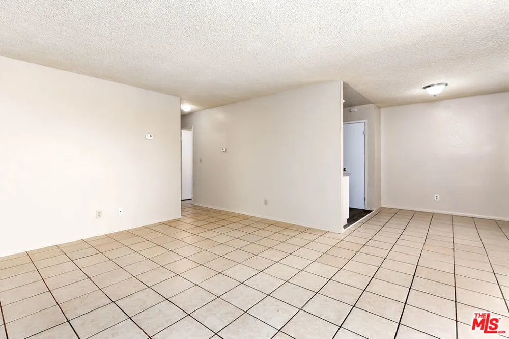 550 E Avenue H14 Lancaster, CA 93535