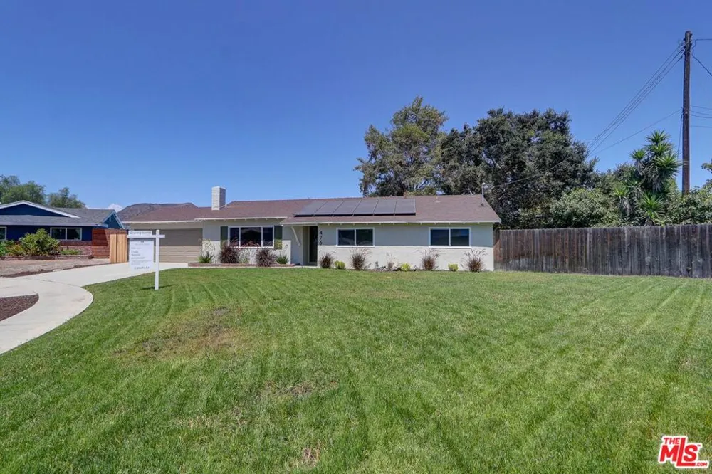 476 Jeanne Court Newbury Park, CA 91320