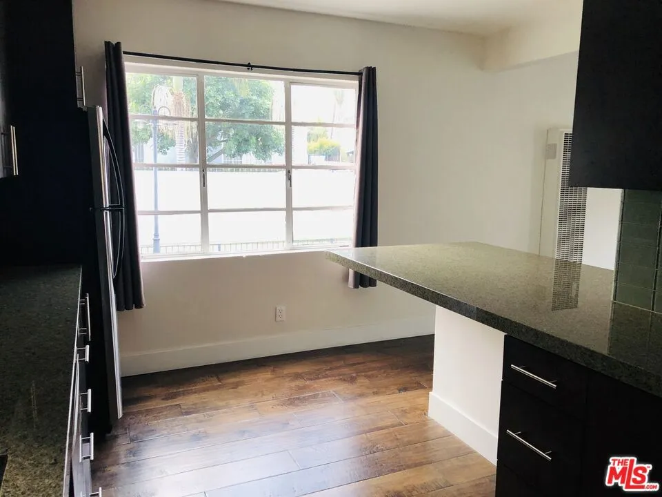6207 BANNER AVENUE #1 Los Angeles, CA 90038