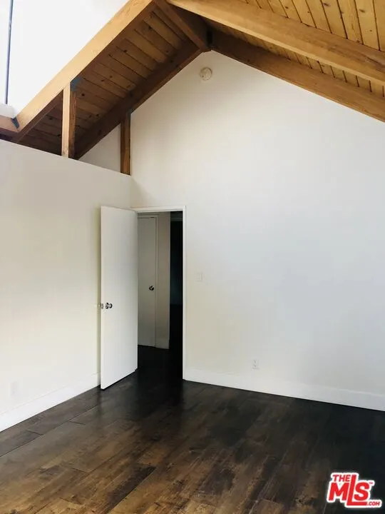 6207 BANNER AVENUE #1 Los Angeles, CA 90038