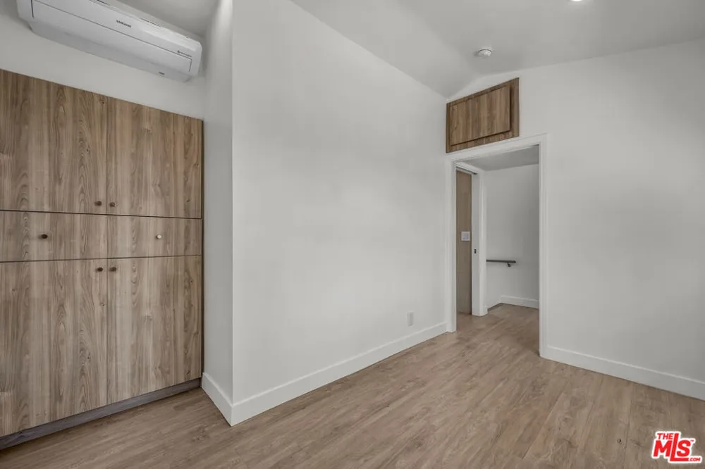 825 San Miguel Avenue Venice, CA 90291
